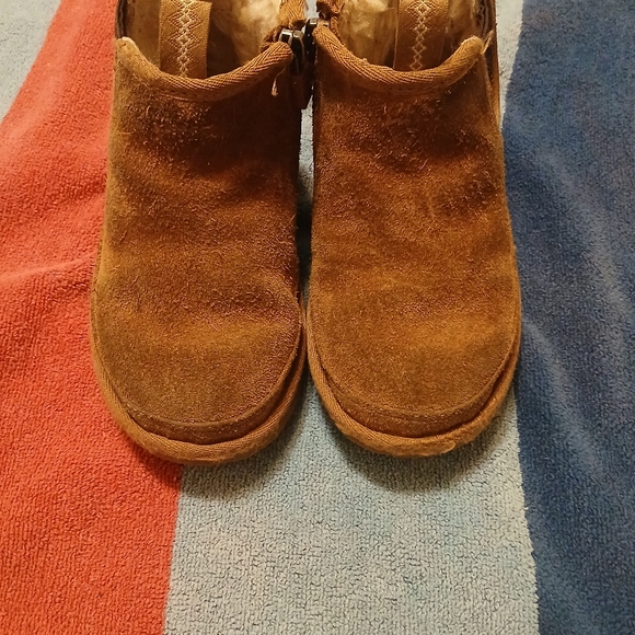 Kids uggs - Picture 2 of 6